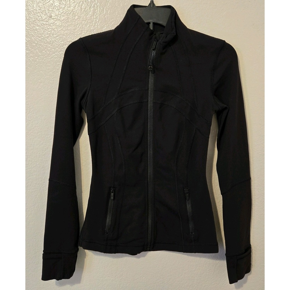 Lululemon Women's Black Full Zip Define Jacket Pockets Thumbholes Size 2